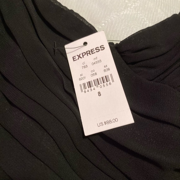 Express. Black sweetheart dress. Size 8 - Picture 4 of 4